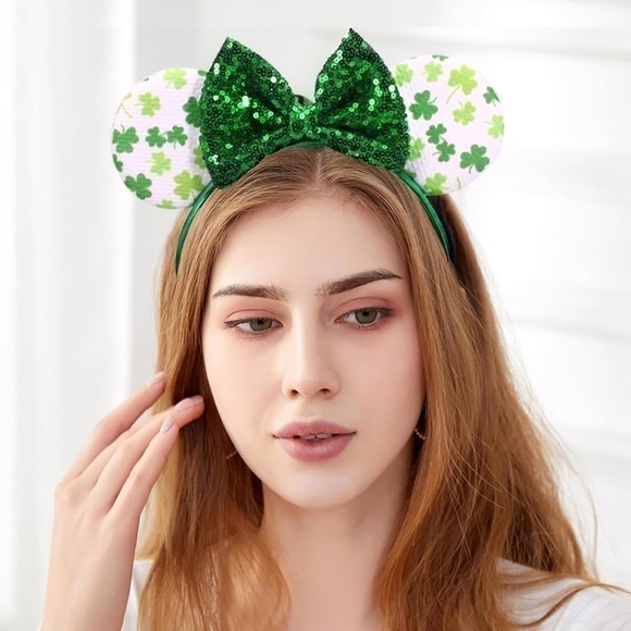 Women’s Disney Inspired Handmade Shamrock Minnie Ears - NWOT - Picture 6 of 6